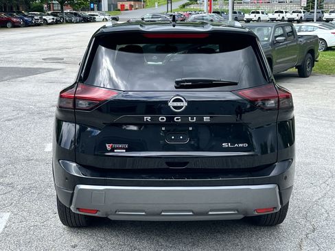 Used 2026 Nissan Rogue SL AWD/4WD image 6