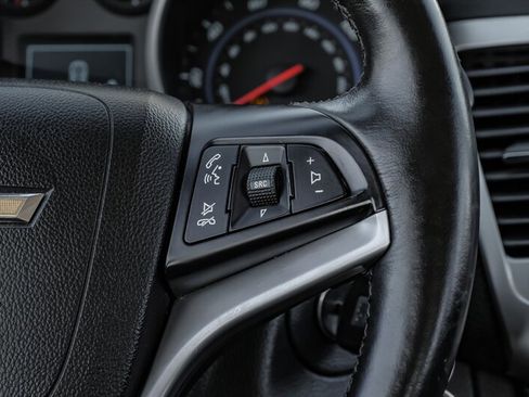 Used 2013 Chevrolet Cruze Eco image 19