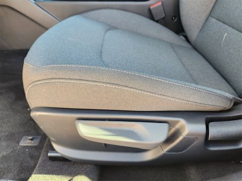 New 2025 Kia K4 LXS image 17