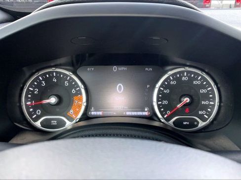Used 2022 Jeep Renegade Latitude w/ Convenience Group AWD/4WD image 22