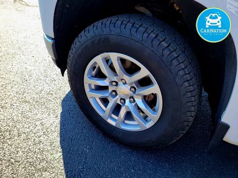 Used 2019 Chevrolet Silverado 1500 LT w/ All-Star Edition image 36