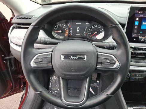 Used 2022 Jeep Compass Latitude w/ Sun and Sound Group image 20