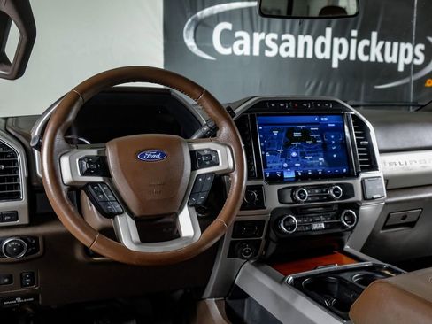 Used 2022 Ford F250 King Ranch w/ King Ranch Ultimate Package image 15