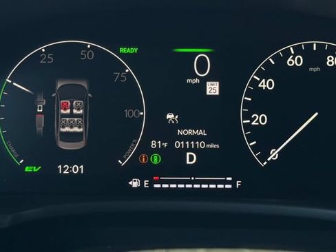 Certified 2025 Honda Civic Sport image 30