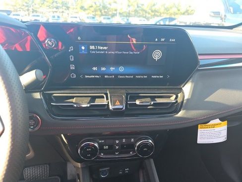 New 2026 Chevrolet TrailBlazer RS w/ Convenience Package image 18