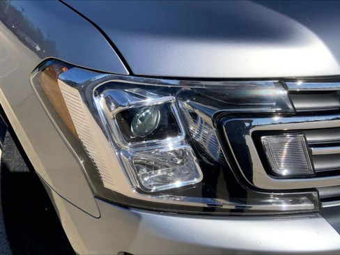 Used 2020 Ford Expedition XLT w/ Equipment Group 201A image 26