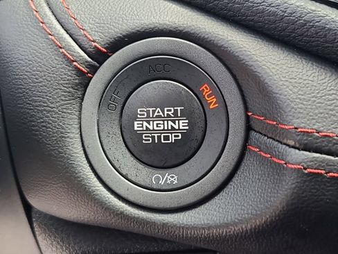 Used 2025 Dodge Durango GT AWD/4WD image 31