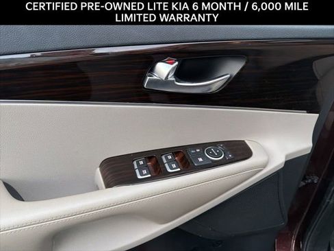 Certified 2020 Kia Sorento S image 11