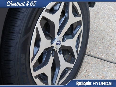 Used 2023 Subaru Forester Premium AWD/4WD image 42
