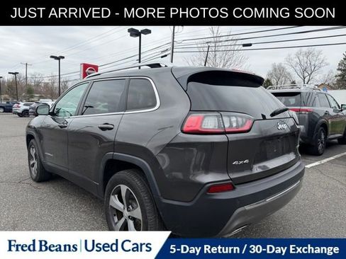 Used 2019 Jeep Cherokee Limited image 4