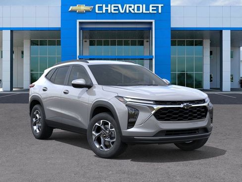 New 2026 Chevrolet Trax LT image 7