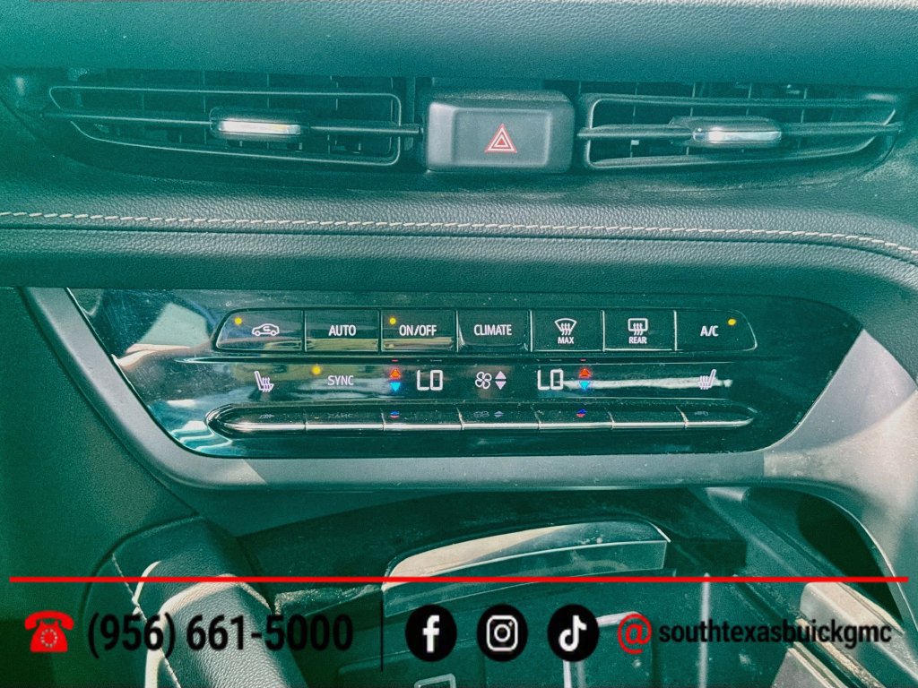 Used 2023 Buick Envision Essence w/ Sport Touring Package FWD image 18