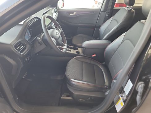 Used 2023 Ford Escape ST-Line w/ Tech Pack #1 image 14