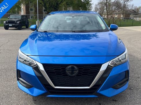 Used 2022 Nissan Sentra SV FWD image 3