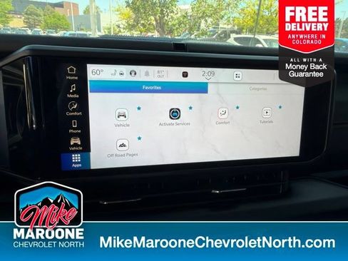Used 2024 Jeep Gladiator Rubicon w/ Convenience Group AWD/4WD image 25