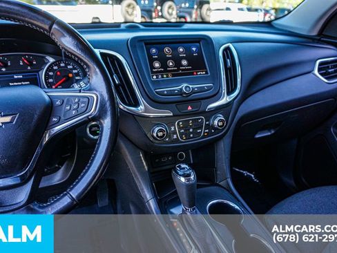 Used 2020 Chevrolet Equinox LT image 32