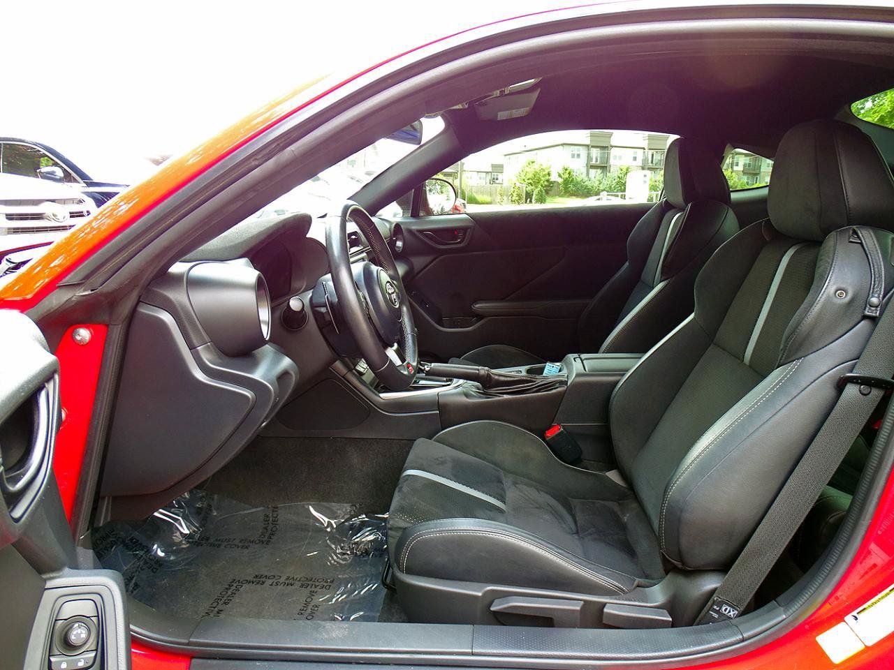 Used 2023 Toyota GR86 Premium RWD image 19