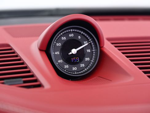 Used 2026 Porsche 911 Carrera GTS image 30