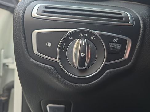 Used 2018 Mercedes-Benz GLC 300 4MATIC Coupe image 29