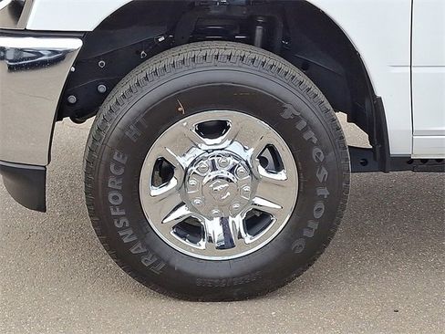 Used 2024 RAM 2500 Tradesman w/ Chrome Appearance Group image 27