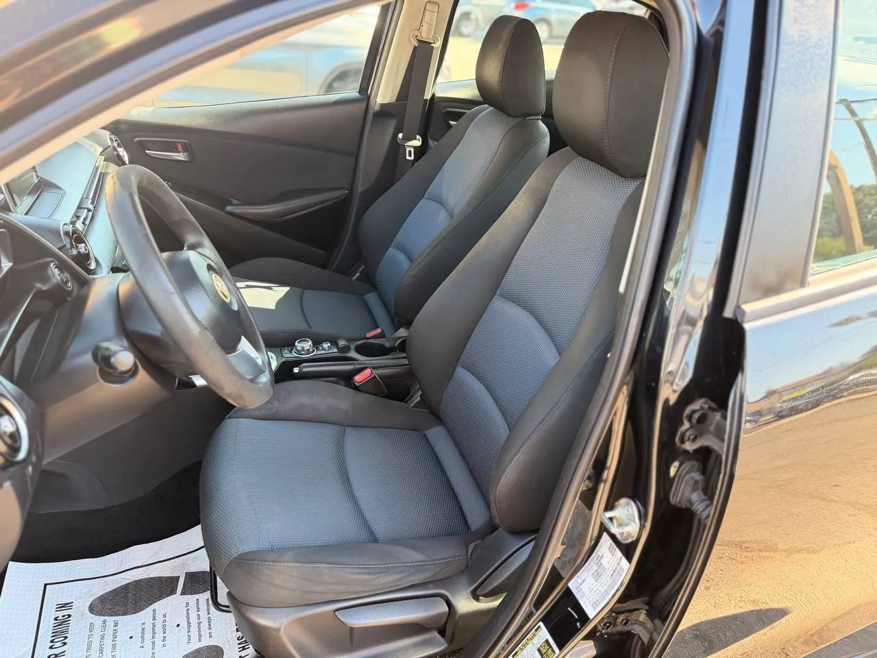 Used 2018 Toyota Yaris iA FWD image 27