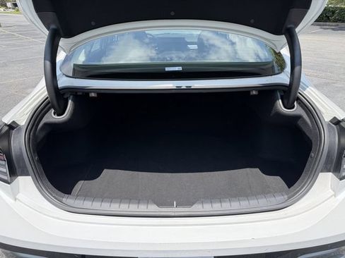 Used 2025 Hyundai Sonata SEL FWD image 34
