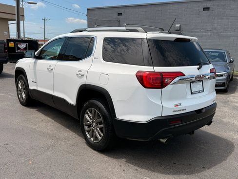 Used 2019 GMC Acadia SLT AWD/4WD image 2