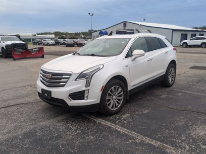 Used 2017 Cadillac XT5 Luxury w/ Driver Awareness Package