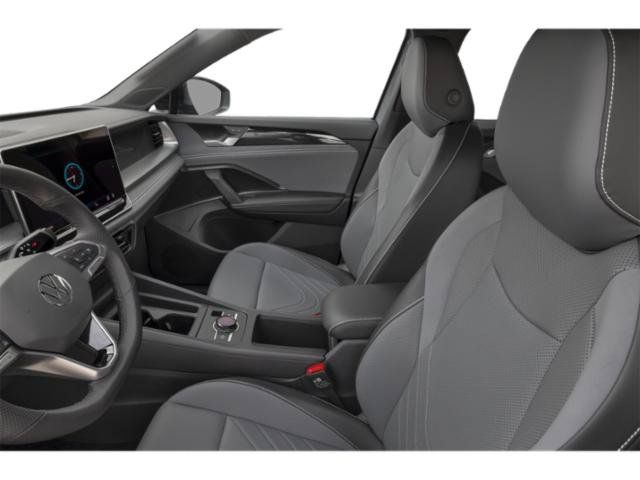 Certified 2026 Volkswagen Tiguan SE R-Line FWD image 8