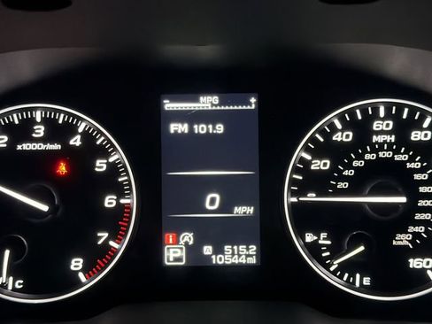 Certified 2025 Subaru Outback Onyx Edition AWD/4WD image 32