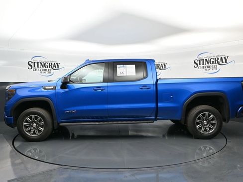 Used 2024 GMC Sierra 1500 AT4 w/ Technology Package image 4