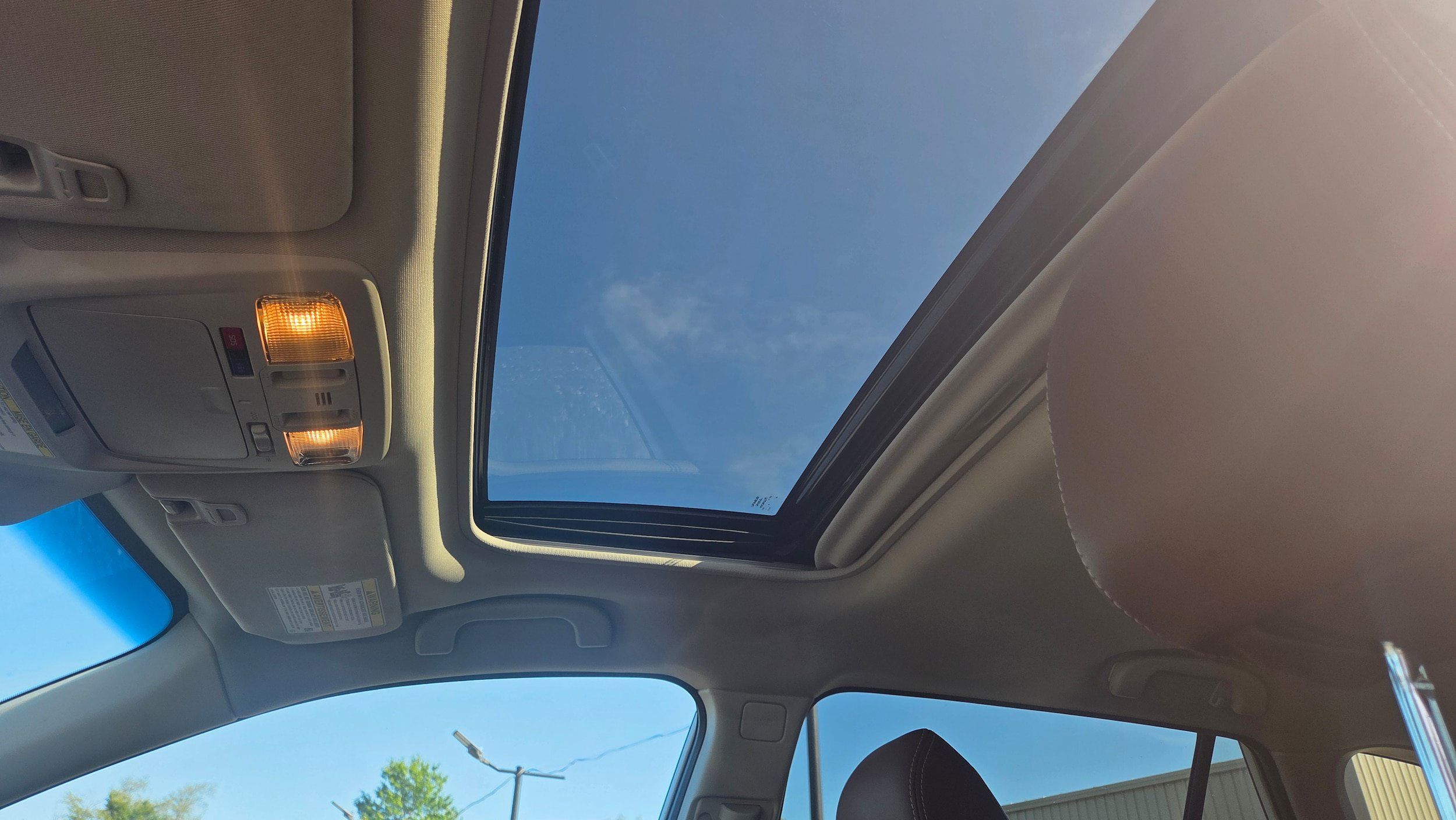 Used 2019 Subaru Outback 3.6R Touring AWD/4WD image 15