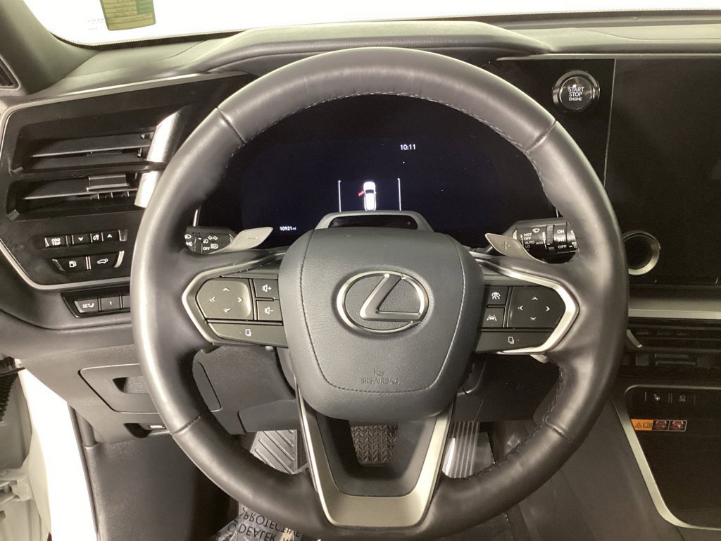Used 2025 Lexus TX 350 AWD w/ Technology Package image 16