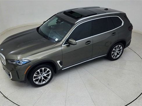 Used 2026 BMW X5 sDrive40i image 78