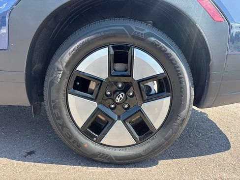 Certified 2026 Hyundai Santa Fe SEL FWD image 35
