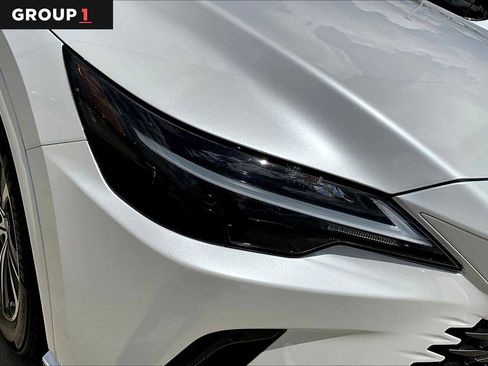 Used 2024 Lexus RX 350 w/ Technology Package image 25