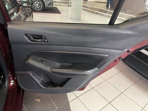 Used 2025 Nissan Altima 2.5 SV image 23