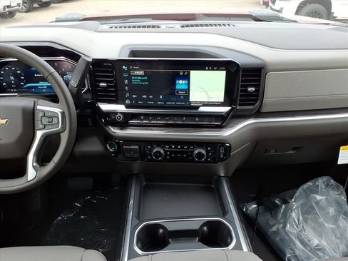 New 2026 Chevrolet Silverado 3500 LTZ w/ LTZ Plus Package AWD/4WD image 12