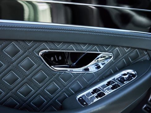 Used 2020 Bentley Continental GT AWD/4WD image 29