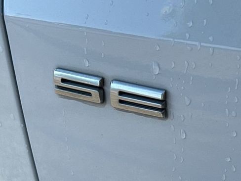 Used 2022 Ford Escape SE FWD image 10