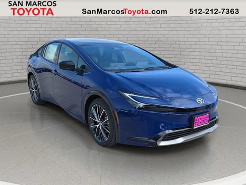 New 2026 Toyota Prius XLE FWD image 3