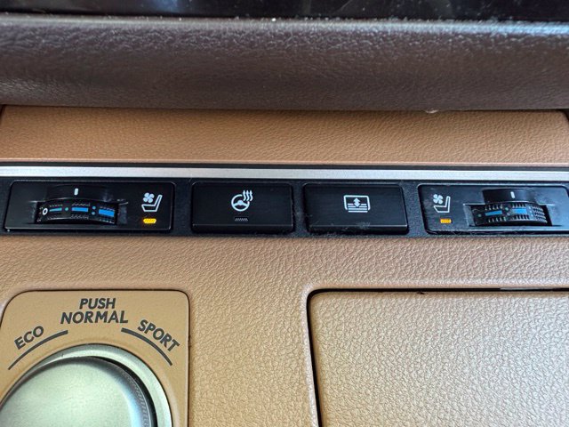 Used 2017 Lexus ES 350 w/ Luxury Package FWD image 10