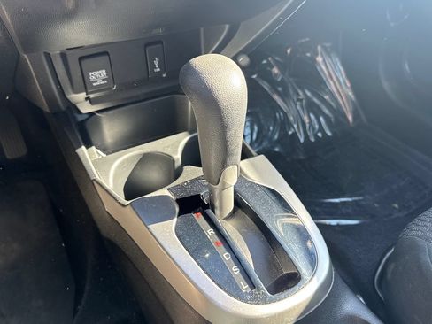 Used 2020 Honda Fit LX image 26