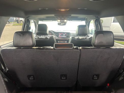 Used 2025 Dodge Durango GT image 44