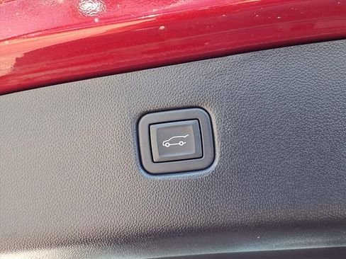 Used 2023 Chevrolet Blazer RS w/ Enhanced Convenience Package image 23