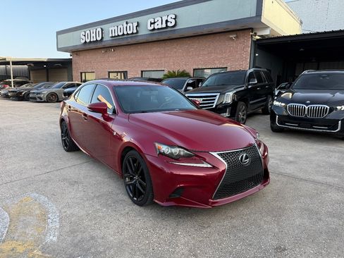 Used 2014 Lexus IS 250 w/ F-Sport Package RWD image 2