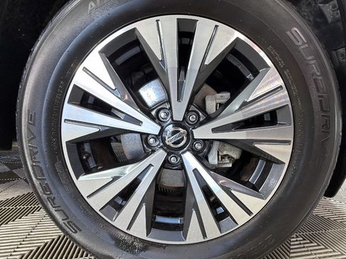 Used 2021 Nissan Rogue SV FWD image 35