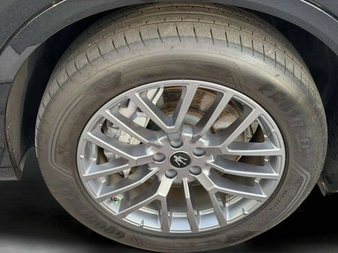 New 2024 Maserati Grecale GT image 30