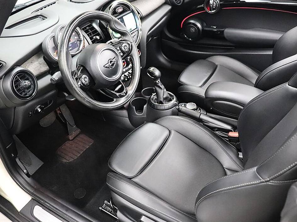 Used 2016 MINI Cooper S FWD image 14