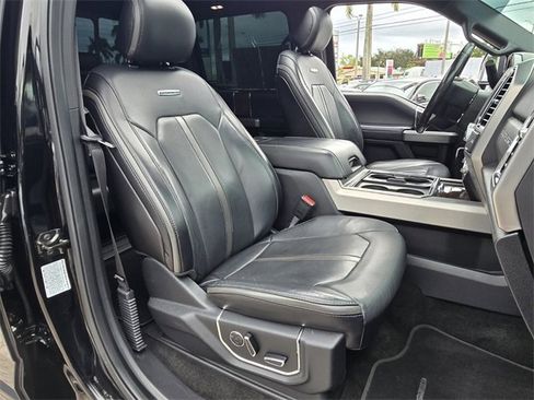 Used 2017 Ford F350 Platinum w/ Platinum Ultimate Package image 20